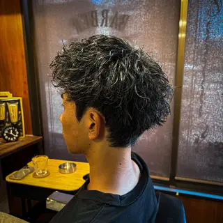 ミディアム JOY BOX所属・Morimoto Yugaのヘアスタイル