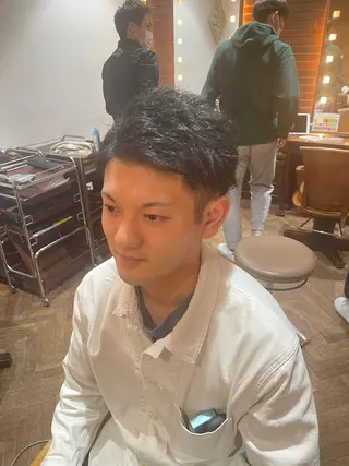 メンズ stylist YUTOのヘアスタイル