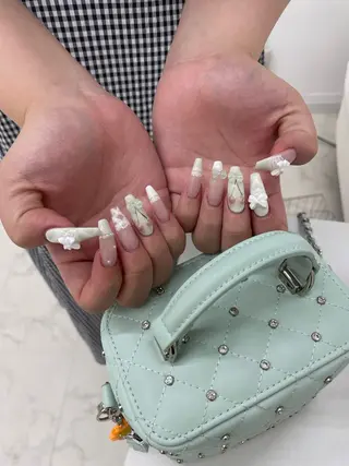 ネイル moon nail hikariのネイルデザイン