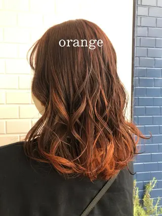 セミロング カラー 井上 亜海のヘアスタイル