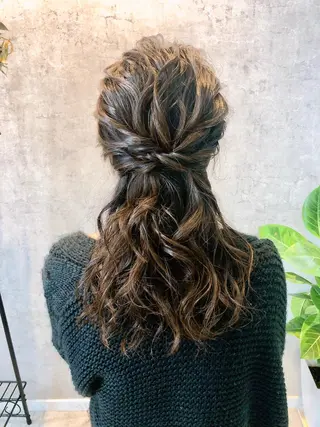 セミロング SAKURA所属・鹿取 三紗子のヘアスタイル