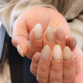 ネイル salon de clea (クレア)所属・秋山 あゆみのネイルデザイン