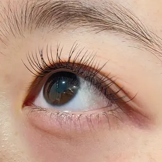 マツエク・マツパ Eyelash 渋谷 FREEVE MAXKELLY所属・Sekiguchi Momoのマツエク・マツパデザイン