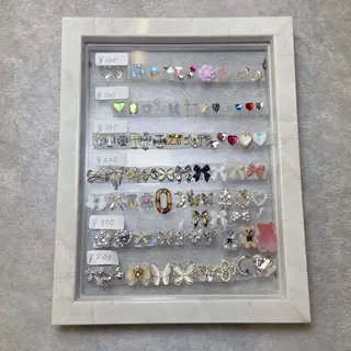 ネイル Ayane 🫧のネイルデザイン