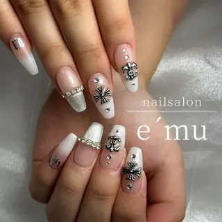 ネイル nailsalon e´muのネイルデザイン