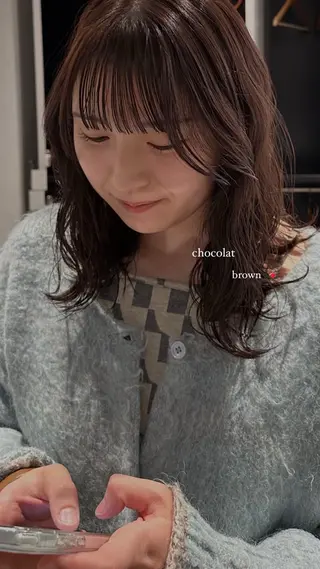 ミディアム カラー Lomalia Rukaのヘアスタイル