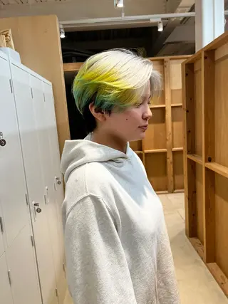 ショート 🩵albis/めい 大宮/ブリーチ🦋のヘアスタイル