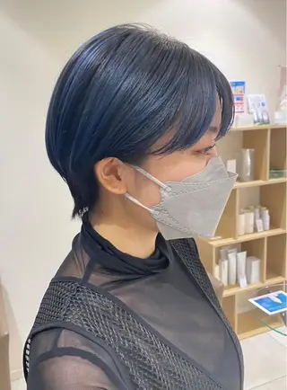 ショート 赤みオフの透明感職人 /ケア重視の美髪施術のヘアスタイル