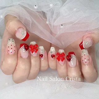 ネイル CRISTA所属・CRISTA MOMOのネイルデザイン