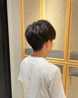 メンズ るり 暗髪・艶カラーのヘアスタイル