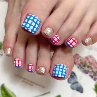 ネイル サンネイルズトーキョー所属・Sun Nails Tokyo三軒茶屋のネイルデザイン