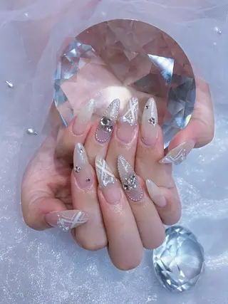 ネイル GO TODAY 横浜Solace店所属・Azuki Nail🎀のネイルデザイン