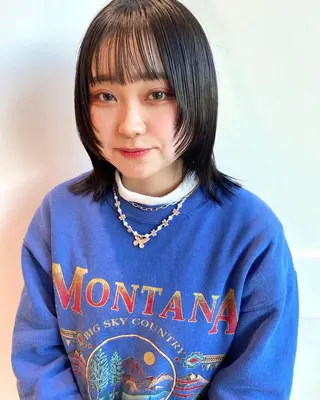 ミディアム HOLON池袋所属・ウルフカット ハッシュカット/七海のヘアスタイル