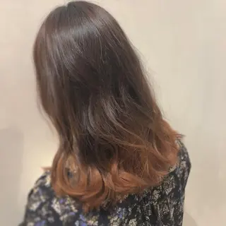 ミディアム 松永 果菜のヘアスタイル