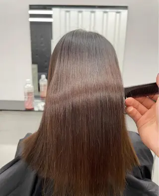 ロング TAKUMI .のヘアスタイル