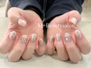 ネイル M+  Beauty Salonのネイルデザイン