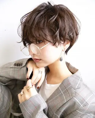 ショート 山田 みかのヘアスタイル