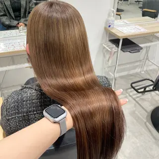 ロング クルミ/ 💕ワンホンネイルのネイルデザイン