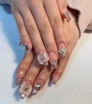 ネイル adorable 〈Kurumi〉のネイルデザイン