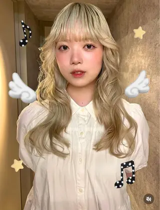 セミロング カラー ｍａｋｏ / CREAMのヘアスタイル