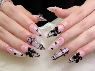 ネイル lucky nail 歌舞伎町のネイルデザイン