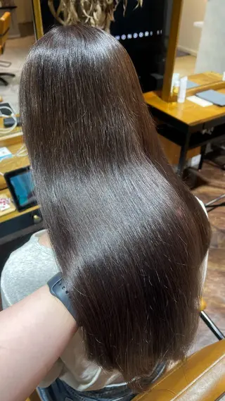 ロング カラー AVANCE.ens AKARIのヘアスタイル
