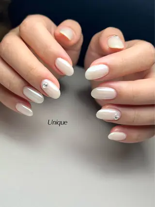 ネイル Unique 【ユニーク】のネイルデザイン