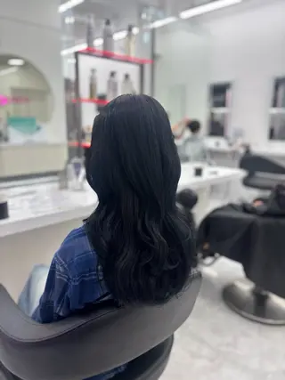 ロング カラー 🤍レイヤー/顔周り 暖色hirari🤍のヘアスタイル