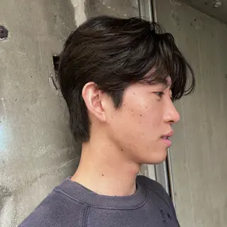 ショート メンズ メンズセンターパート /フェザーパーマのヘアスタイル