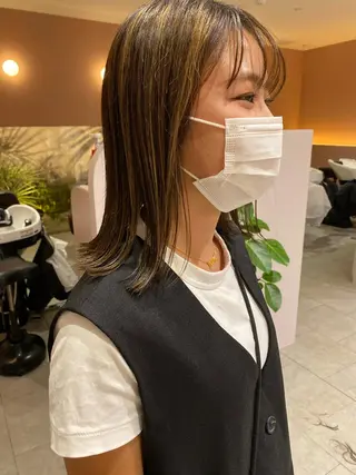 ミディアム 村田 菜摘のヘアスタイル