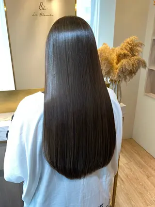 ロング 関塚 栄次郎のヘアスタイル