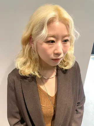 セミロング カラー ヘアアレンジ パーソナルカラー合わ せたカラー🤍なつみのヘアスタイル