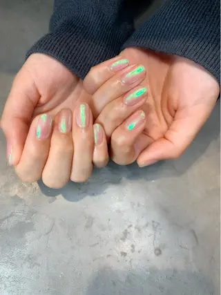 ネイル アトリエ・マリス所属・福与 美幸のネイルデザイン