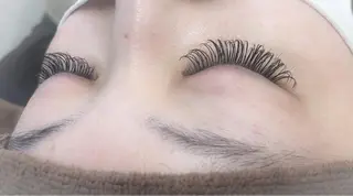 マツエク・マツパ タイムズサロン栄所属・長沼 涼のマツエク・マツパデザイン