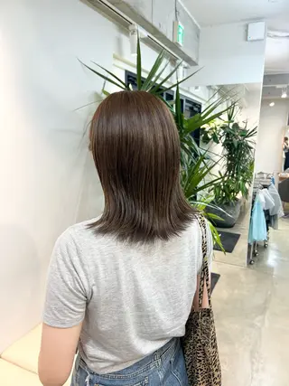 カラー Omnis所属・山中 欧輔のヘアスタイル