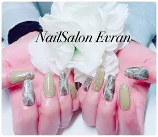 ネイル Nail salon Evranのネイルデザイン