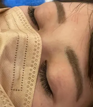マツエク・マツパ NailandEye Lucaの眉毛・アイブロウイメージ