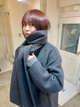 ショート ブリーチなしで透け感 暖色カラーボブaoiのヘアスタイル