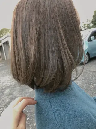 ミディアム あかり🌷ナチュラル 、透明感カラーのヘアスタイル