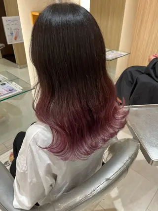 カラー 久永 菫のヘアスタイル