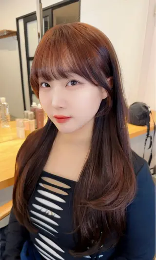 セミロング 永田竜一/髪質改善/ 大人可愛い/レイヤーのヘアスタイル