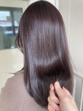 セミロング roka ノゾミのヘアスタイル