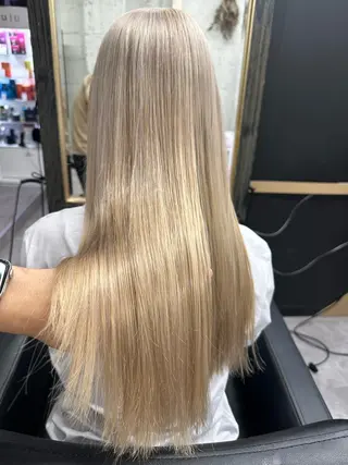 セミロング カラー ヘアアレンジ 久米 治仁のヘアスタイル