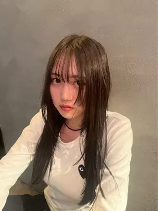 ロング 南 瑠奈のヘアスタイル