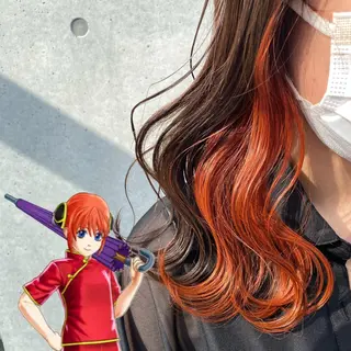 セミロング カラー ウルフカット 渋谷の人のヘアスタイル