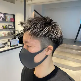 カラー メンズ 酸性ストレート・ メンズ 三原 楊子のヘアスタイル