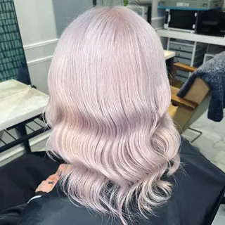 ロング 🌈カラー特化 ハイトーンけいと🌈のヘアスタイル