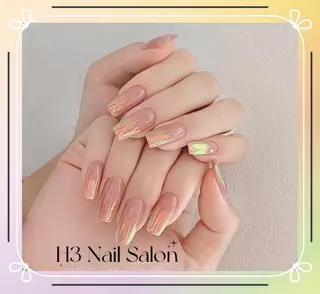 ミディアム H3 ネイル サロンのネイルデザイン