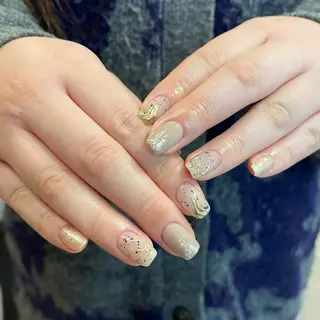 ネイル 鈴木 里奈のネイルデザイン