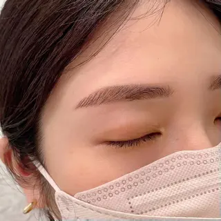 アイブロウ RINKA🍏💛 まつエク受賞者✨銀座のマツエク・マツパデザイン